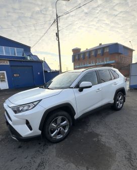 Toyota RAV4, 2021 г., Омск