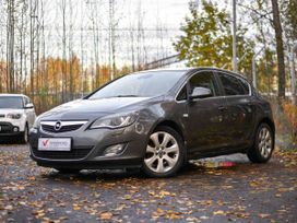Opel Astra, 2012 г., Санкт-Петербург