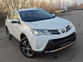 Toyota RAV4, 2015 г., Омск
