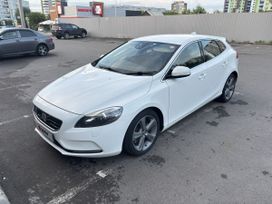 Volvo V40, 2013 г., Москва