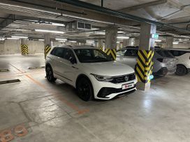 Volkswagen Tiguan, 2021 г., Санкт-Петербург