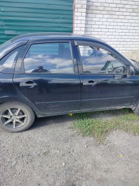 ВАЗ (Лада) Granta, 2014 г., Барнаул