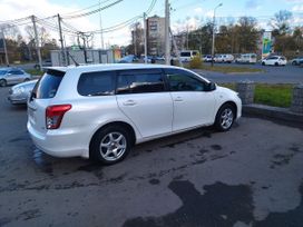Toyota Corolla Fielder, 2010 г., Хабаровск