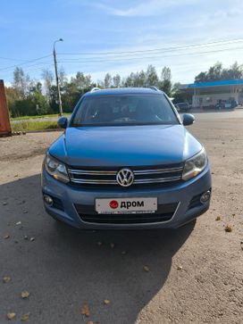 Volkswagen Tiguan, 2011 г., Владивосток