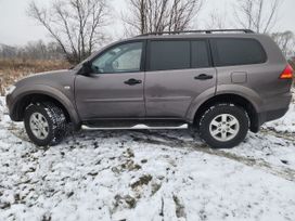 Mitsubishi Pajero Sport, 2013 г., Москва