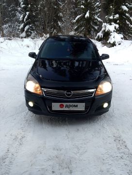 Opel Astra, 2008 г., Томск