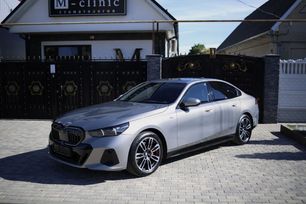 BMW 5, 2023 г., Симферополь