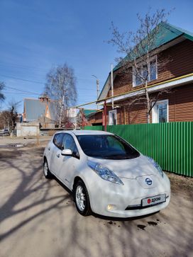 Nissan Leaf, 2015 г., Барнаул