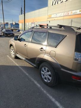 Mitsubishi Outlander, 2011 г., Томск