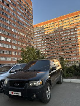Ford Escape, 2005 г., Новосибирск