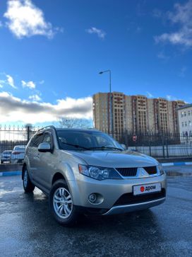 Mitsubishi Outlander, 2008 г., Омск