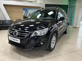 Volkswagen Tiguan, 2010 г., Москва