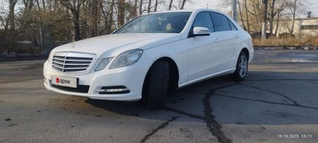Mercedes-Benz E-класс, 2012 г., Омск