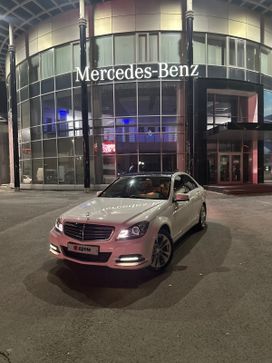 Mercedes-Benz C-класс, 2013 г., Барнаул