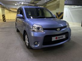 Toyota Sienta, 2014 г., Иркутск