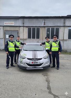 Hyundai Elantra, 2011 г., Иркутск