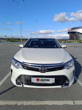 Toyota Camry, 2016 г., Омск