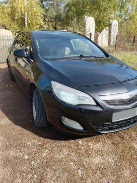 Opel Astra, 2010 г., Оренбург