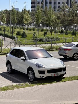 Porsche Cayenne, 2015 г., Казань