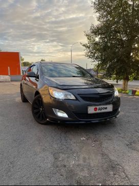 Opel Astra, 2012 г., Кемерово