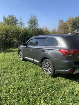 Mitsubishi Outlander, 2019 г., Челябинск