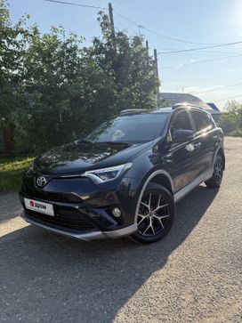 Toyota RAV4, 2017 г., Омск