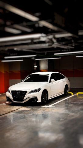 Toyota Crown, 2019 г., Москва