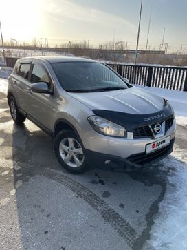 Nissan Qashqai, 2010 г., Новосибирск