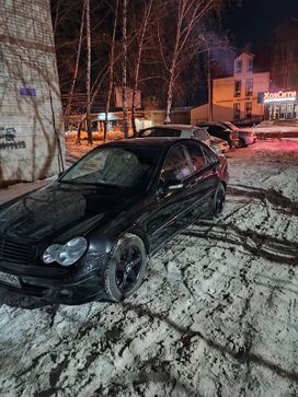 Mercedes-Benz C-класс, 2005 г., Томск