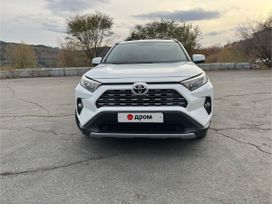 Toyota RAV4, 2019 г., Красноярск