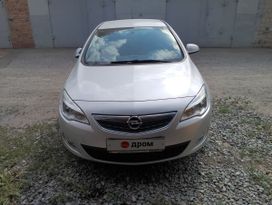 Opel Astra, 2012 г., Омск