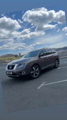 Nissan Pathfinder, 2014 г., Владивосток
