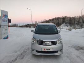 Toyota Noah, 2013 г., Красноярск