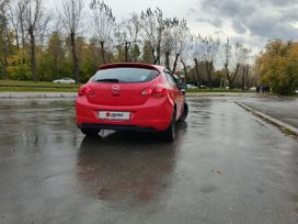 Opel Astra, 2011 г., Екатеринбург
