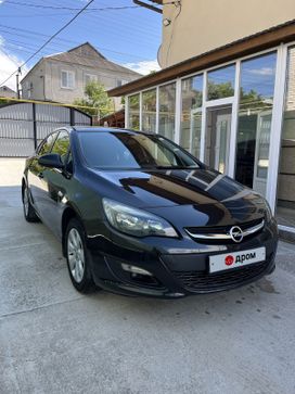 Opel Astra, 2014 г., Симферополь