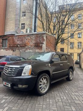 Cadillac Escalade, 2008 г., Санкт-Петербург