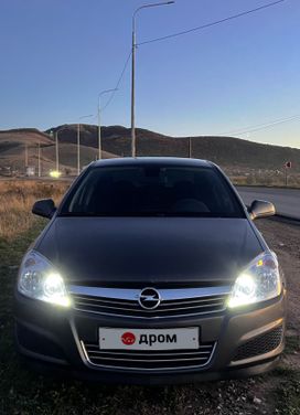 Opel Astra, 2012 г., Симферополь