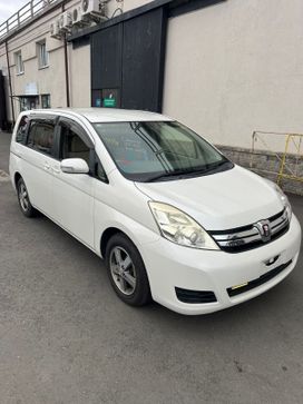 Toyota Isis, 2013 г., Омск