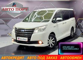 Toyota Noah, 2015 г., Новосибирск