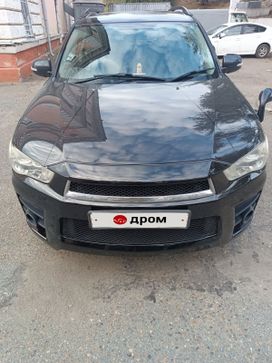Mitsubishi Outlander, 2010 г., Владивосток