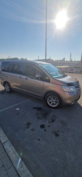 Nissan Serena, 2007 г., Барнаул