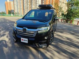 Honda Stepwgn, 2020 г., Москва