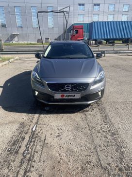 Volvo V40, 2015 г., Москва