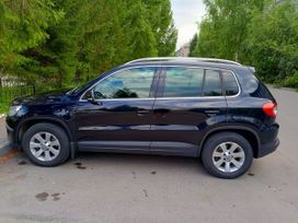 Volkswagen Tiguan, 2011 г., Барнаул