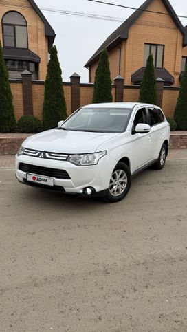 Mitsubishi Outlander, 2014 г., Краснодар