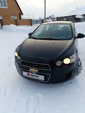 Chevrolet Aveo, 2015 г., Томск