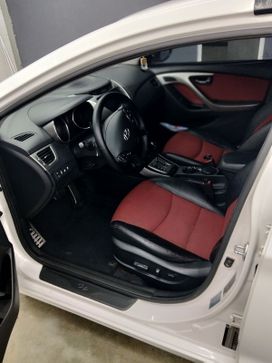 Hyundai Elantra, 2012 г., Тюмень